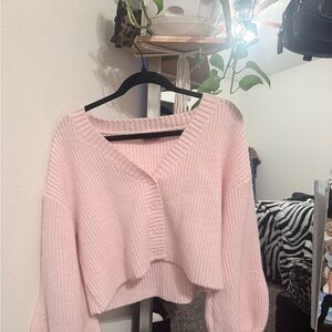 Edikted Light Pink Cropped V-Neck Ribbed Cardigan
